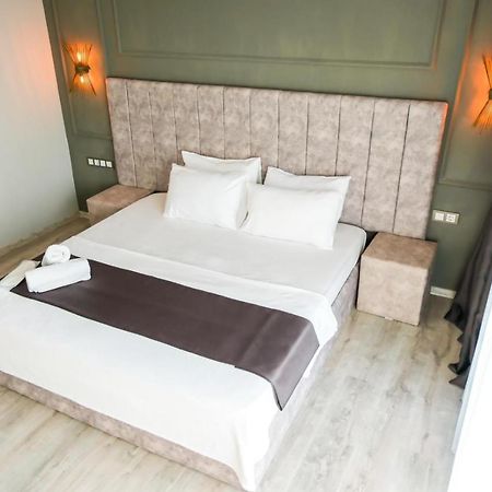 Grandmer Suit Otel Mezitli Exterior photo